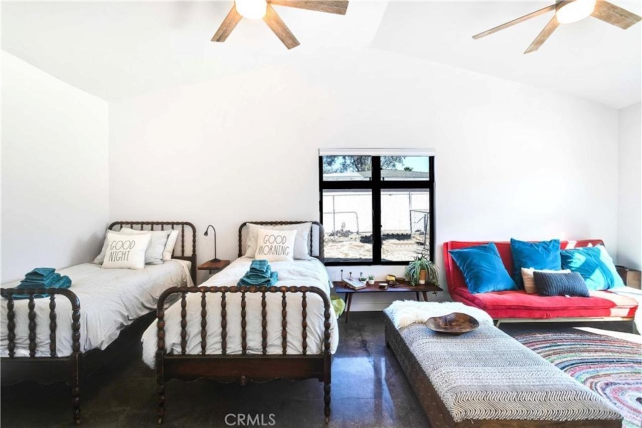 Cozy Fresh Desert Hideaway, 5 Mins To Joshua Tree Twentynine Palms Exterior photo