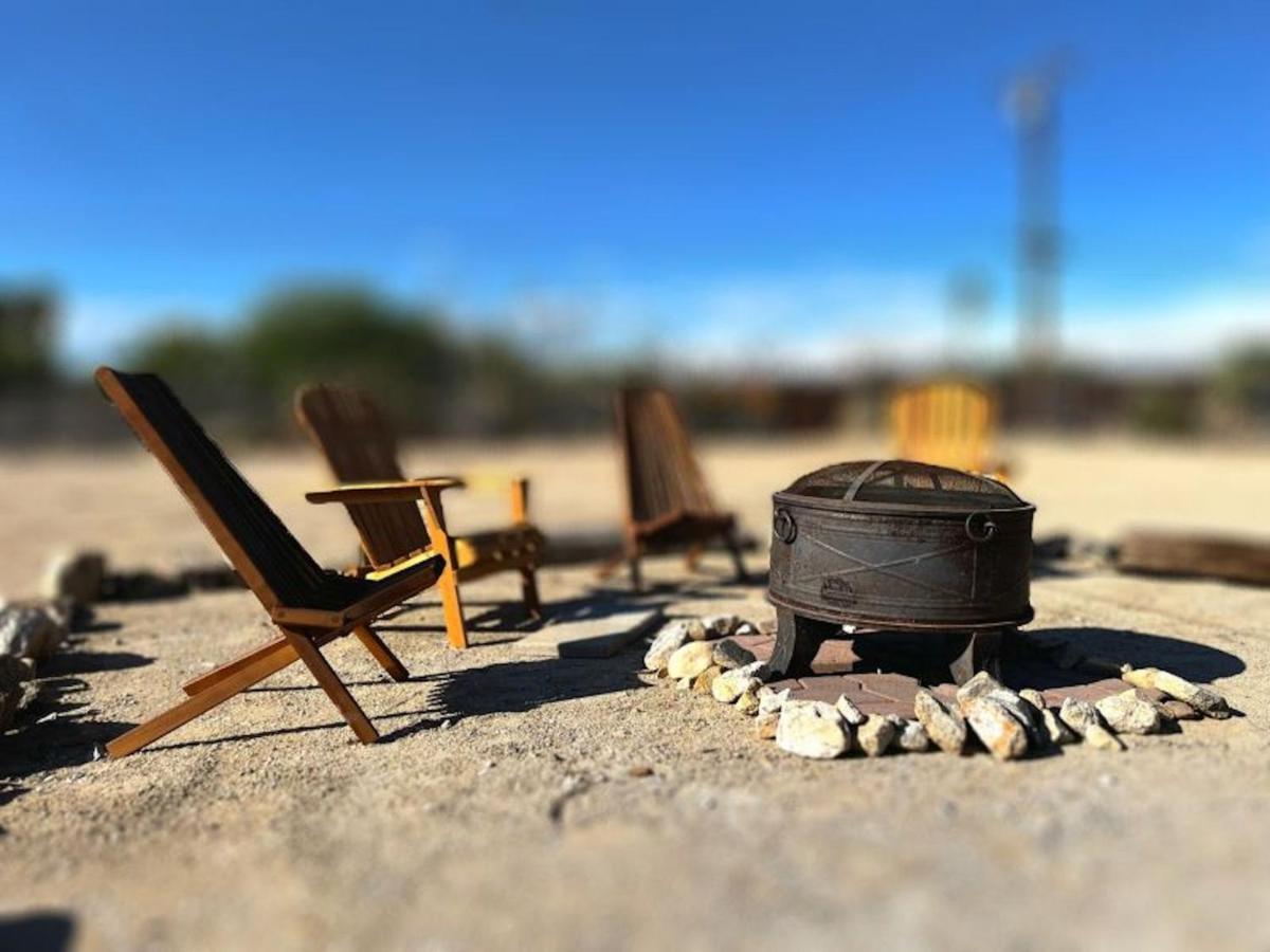 Cozy Fresh Desert Hideaway, 5 Mins To Joshua Tree Twentynine Palms Exterior photo