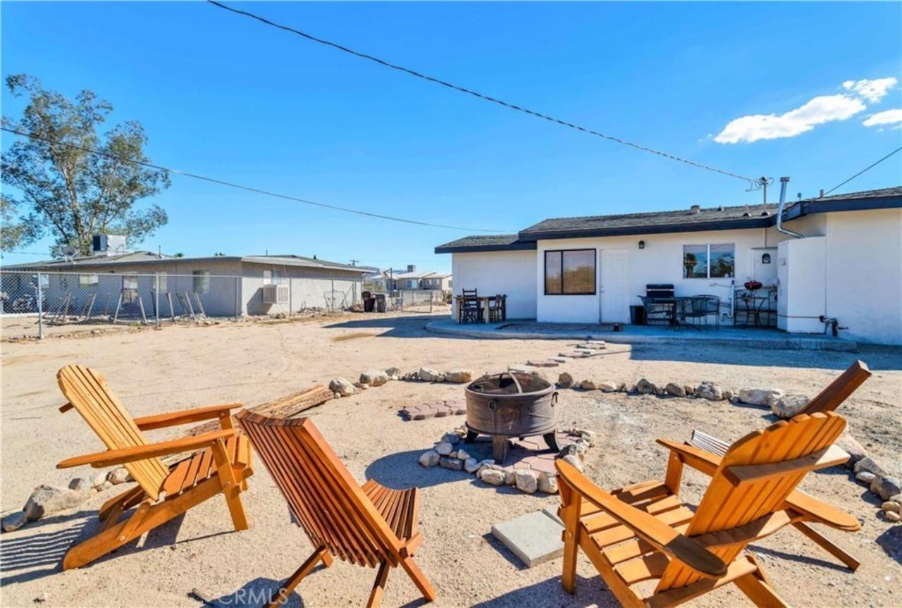 Cozy Fresh Desert Hideaway, 5 Mins To Joshua Tree Twentynine Palms Exterior photo