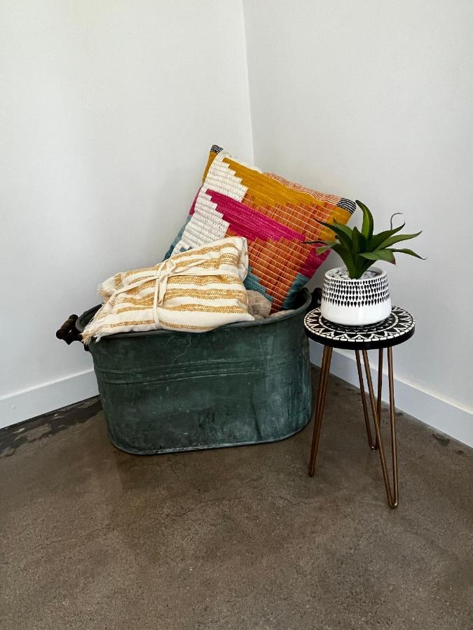 Cozy Fresh Desert Hideaway, 5 Mins To Joshua Tree Twentynine Palms Exterior photo